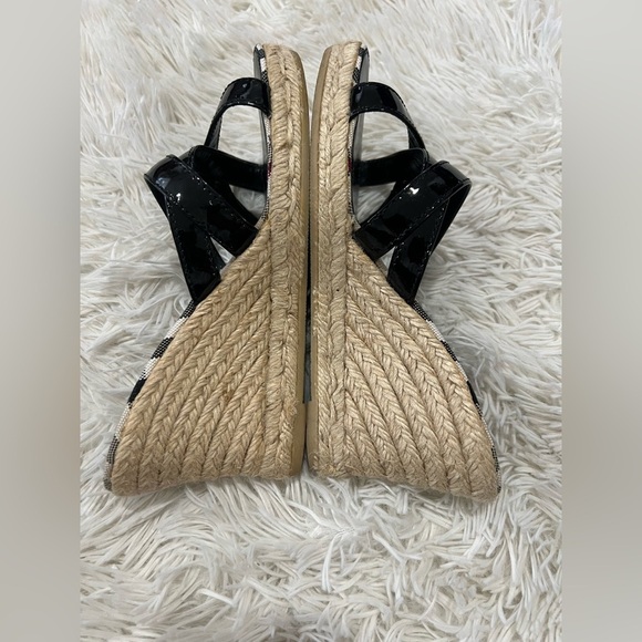 BURBERRY: Black Patent Leather & "Nova Check"
Espadrille - size 37 US size 7 - Picture 4 of 11